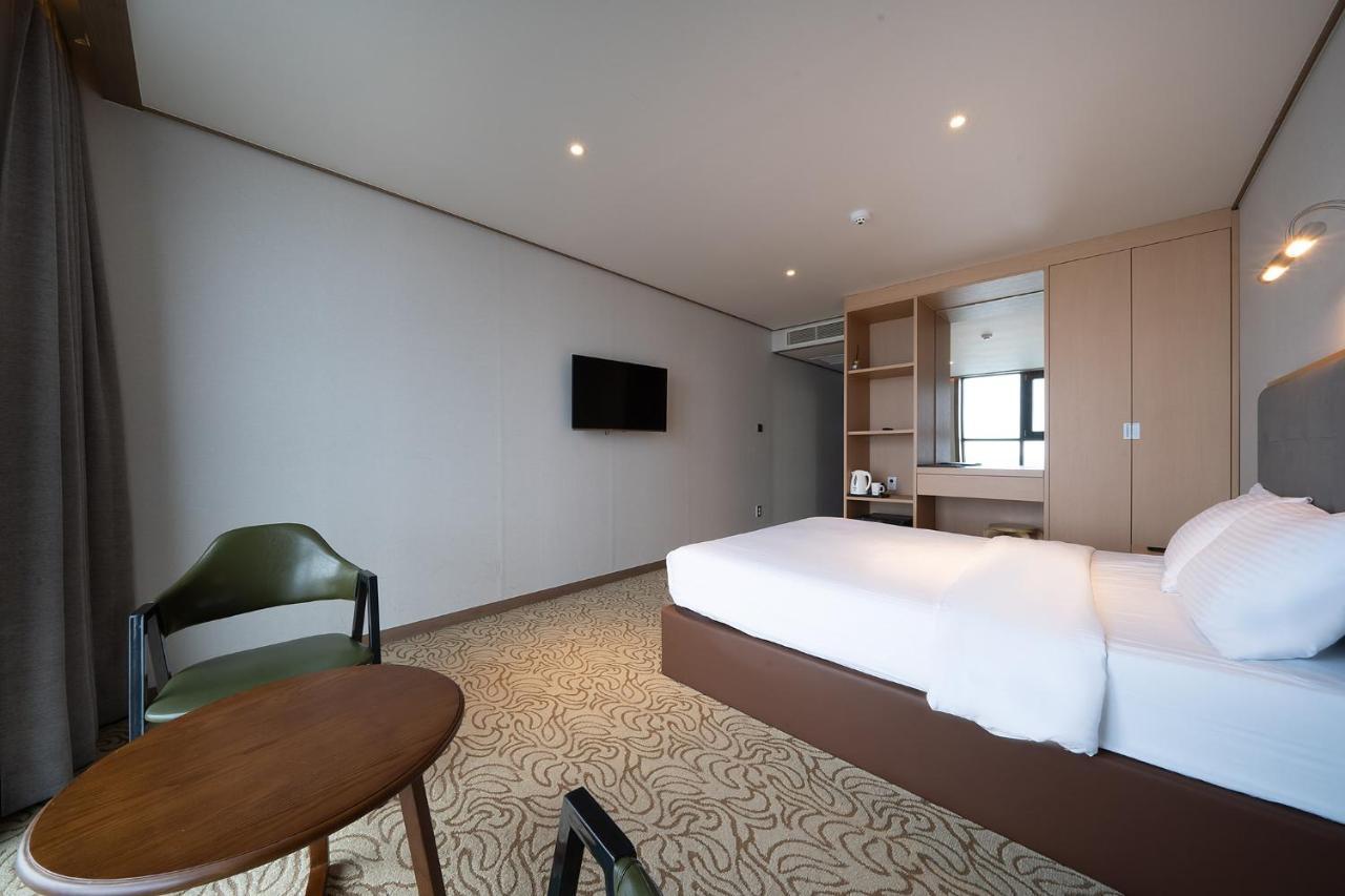 Sunrise Hotel Seongsan Σεογκουίπο Εξωτερικό φωτογραφία